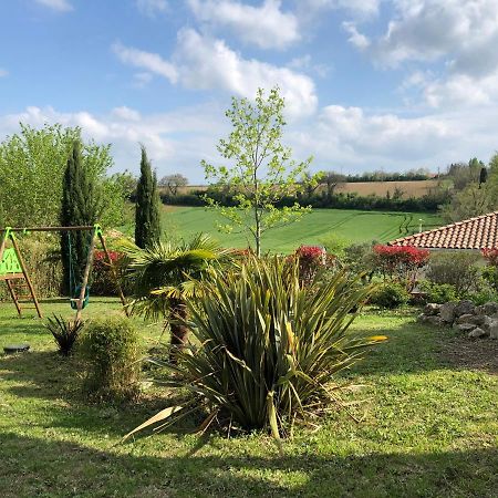 Suite Independante Au Coeur D'Un Jardin Arbore. Montaut  Εξωτερικό φωτογραφία