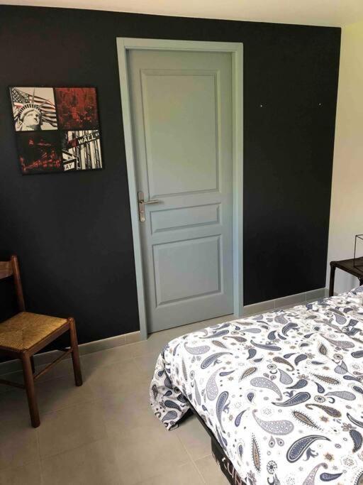Suite Independante Au Coeur D'Un Jardin Arbore. Montaut  Εξωτερικό φωτογραφία