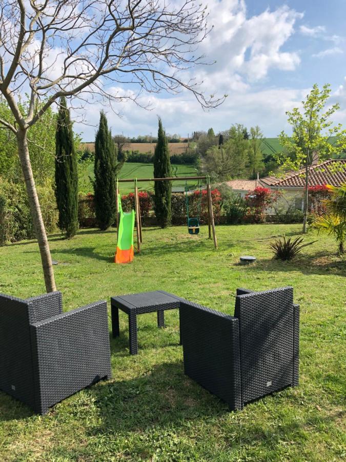 Suite Independante Au Coeur D'Un Jardin Arbore. Montaut  Εξωτερικό φωτογραφία